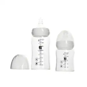 Horigen glazen fles met speen